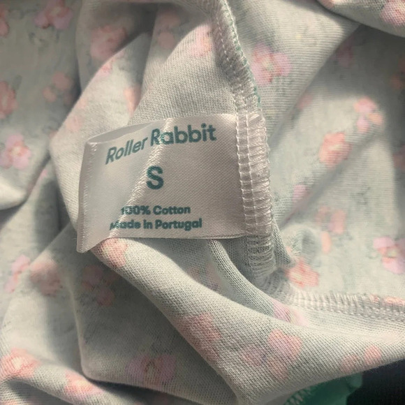 Roberta‎ Roller Rabbit Blooms Pajama Top Tee Henley Floral Green Size US Small - Picture 10 of 12